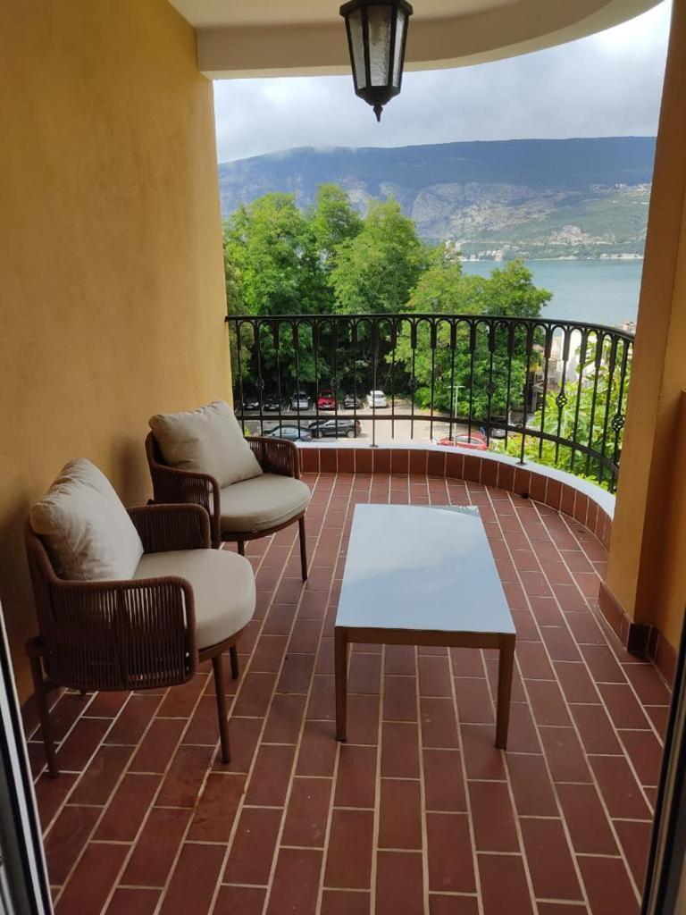 Vila Oliva Herceg Novi Eksteriør bilde